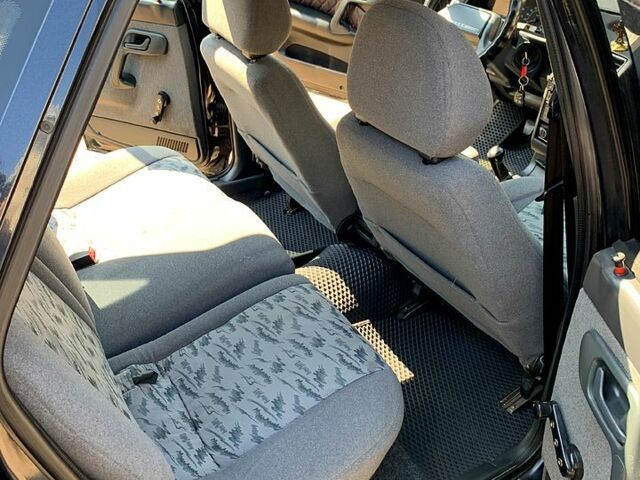 Чорний ВАЗ 2112, об'ємом двигуна 1.6 л та пробігом 209 тис. км за 2150 $, фото 8 на Automoto.ua