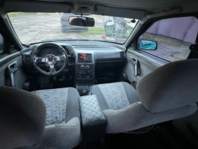 Черный ВАЗ 2112, объемом двигателя 1.6 л и пробегом 100 тыс. км за 1300 $, фото 11 на Automoto.ua