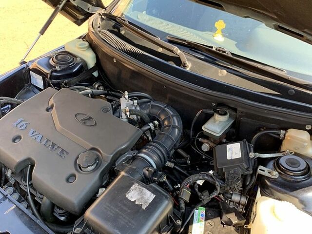 Чорний ВАЗ 2112, об'ємом двигуна 1.6 л та пробігом 209 тис. км за 2150 $, фото 5 на Automoto.ua