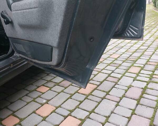 Чорний ВАЗ 2112, об'ємом двигуна 1.6 л та пробігом 270 тис. км за 2100 $, фото 6 на Automoto.ua