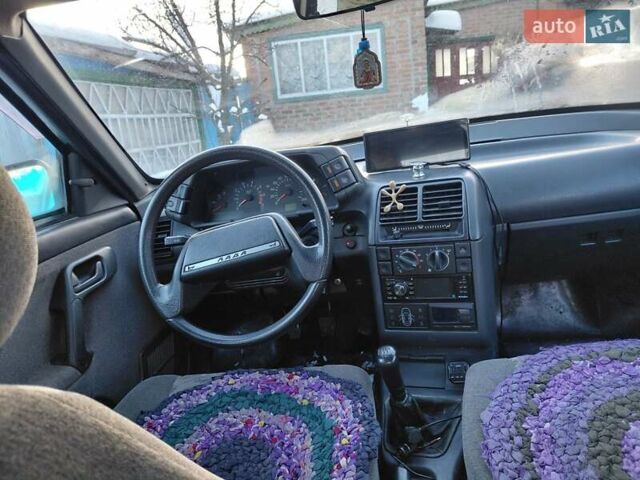 Черный ВАЗ 2112, объемом двигателя 1.6 л и пробегом 172 тыс. км за 1900 $, фото 5 на Automoto.ua