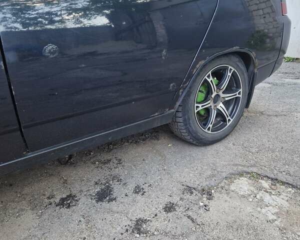 Черный ВАЗ 2112, объемом двигателя 0 л и пробегом 300 тыс. км за 1800 $, фото 7 на Automoto.ua