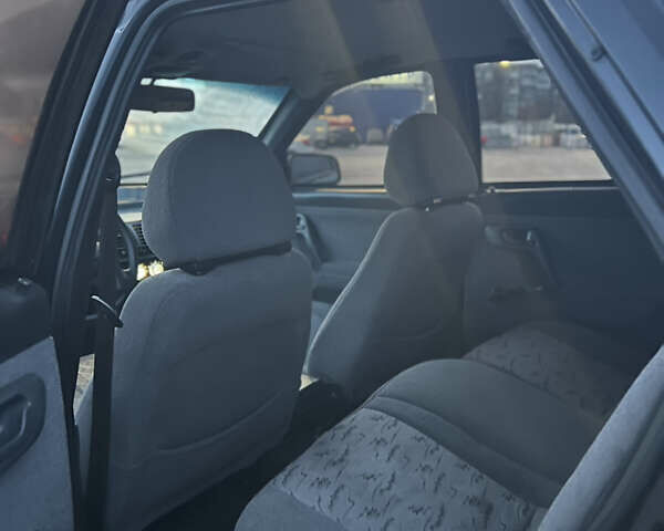 Чорний ВАЗ 2112, об'ємом двигуна 1.6 л та пробігом 245 тис. км за 1600 $, фото 9 на Automoto.ua