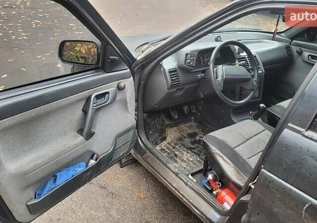 Черный ВАЗ 2112, объемом двигателя 1.6 л и пробегом 234 тыс. км за 2200 $, фото 9 на Automoto.ua