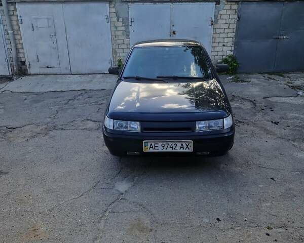 Черный ВАЗ 2112, объемом двигателя 0 л и пробегом 300 тыс. км за 1800 $, фото 1 на Automoto.ua