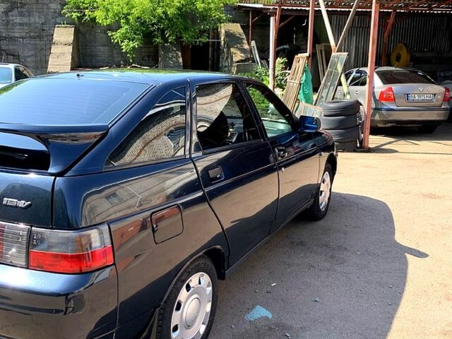 Чорний ВАЗ 2112, об'ємом двигуна 1.6 л та пробігом 209 тис. км за 2150 $, фото 2 на Automoto.ua