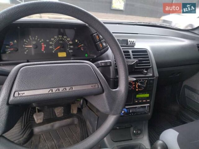 Черный ВАЗ 2112, объемом двигателя 1.6 л и пробегом 104 тыс. км за 2400 $, фото 6 на Automoto.ua