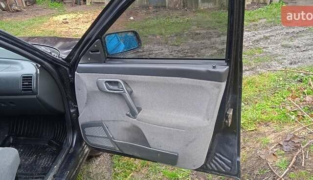 Черный ВАЗ 2112, объемом двигателя 1.6 л и пробегом 160 тыс. км за 900 $, фото 17 на Automoto.ua