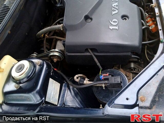 Черный ВАЗ 2112, объемом двигателя 1.6 л и пробегом 189 тыс. км за 2300 $, фото 5 на Automoto.ua