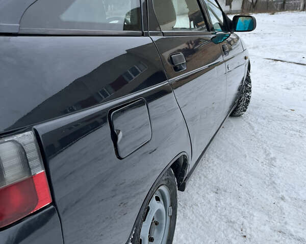 Черный ВАЗ 2112, объемом двигателя 1.6 л и пробегом 233 тыс. км за 2400 $, фото 4 на Automoto.ua