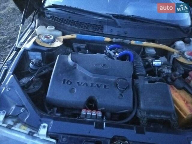 Черный ВАЗ 2112, объемом двигателя 1.6 л и пробегом 175 тыс. км за 3000 $, фото 1 на Automoto.ua
