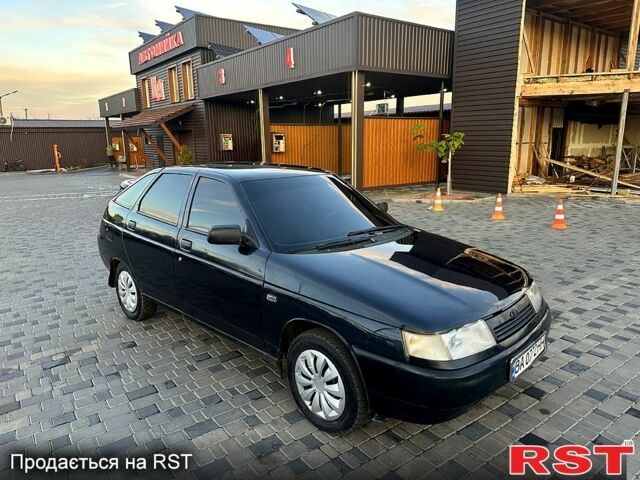 ВАЗ 2112 2006 в Новоукраинке на Automoto.ua Черный ВАЗ 2112, объемом двигателя 1.6 л и пробегом 208 тыс. км за 1750 $, фото 1 на Automoto.ua