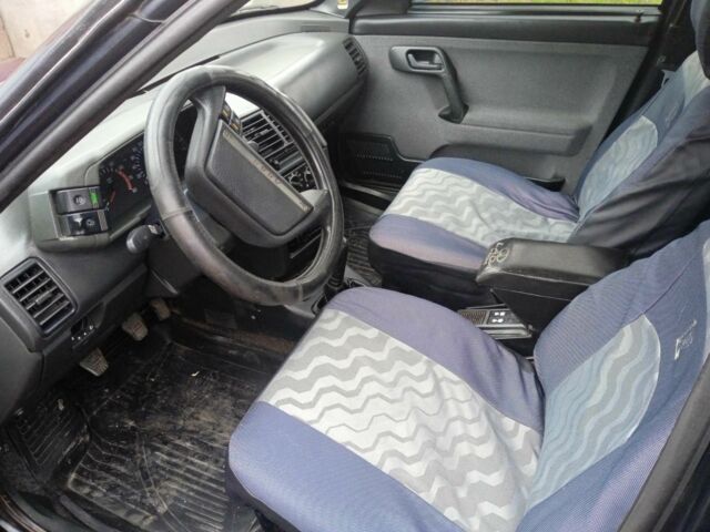 Черный ВАЗ 2112, объемом двигателя 0 л и пробегом 170 тыс. км за 2300 $, фото 2 на Automoto.ua