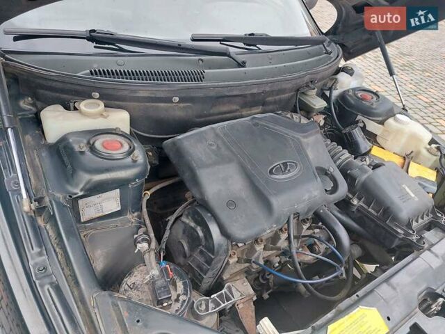 Чорний ВАЗ 2112, об'ємом двигуна 1.6 л та пробігом 270 тис. км за 2100 $, фото 5 на Automoto.ua