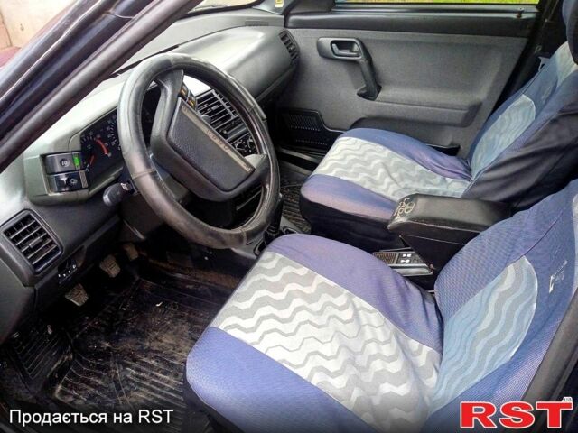 Черный ВАЗ 2112, объемом двигателя 1.6 л и пробегом 189 тыс. км за 2300 $, фото 4 на Automoto.ua