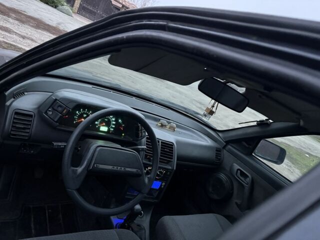 Черный ВАЗ 2112, объемом двигателя 1.6 л и пробегом 162 тыс. км за 1250 $, фото 5 на Automoto.ua