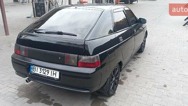 ВАЗ 2112 2007 в Кременчуге на Automoto.ua Черный ВАЗ 2112, объемом двигателя 1.6 л и пробегом 240 тыс. км за 2200 $, фото 1 на Automoto.ua