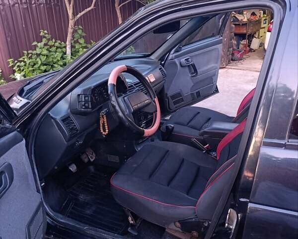 Чорний ВАЗ 2112, об'ємом двигуна 1.5 л та пробігом 251 тис. км за 2500 $, фото 20 на Automoto.ua