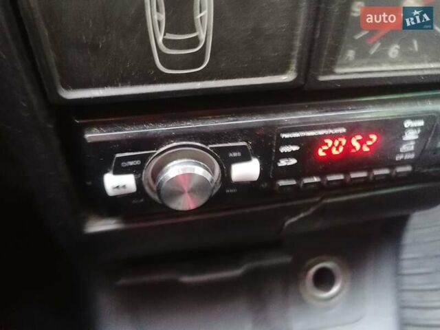Черный ВАЗ 2112, объемом двигателя 1.6 л и пробегом 238 тыс. км за 970 $, фото 2 на Automoto.ua