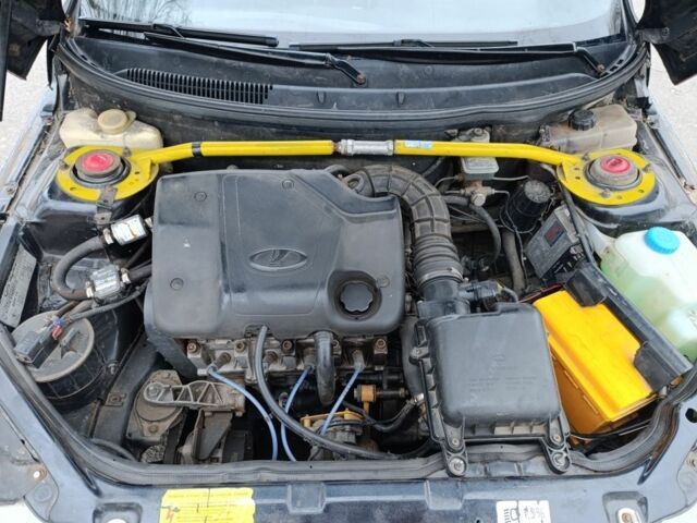 Черный ВАЗ 2112, объемом двигателя 1.6 л и пробегом 342 тыс. км за 712 $, фото 4 на Automoto.ua