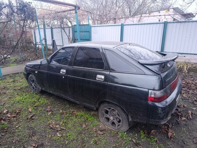 Черный ВАЗ 2112, объемом двигателя 1.6 л и пробегом 300 тыс. км за 800 $, фото 2 на Automoto.ua