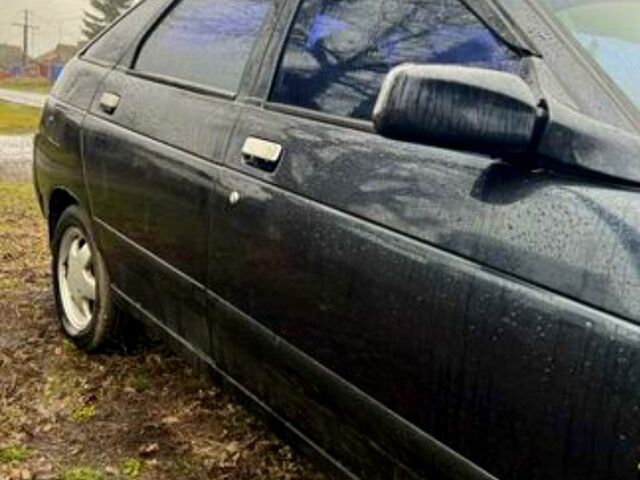 Чорний ВАЗ 2112, об'ємом двигуна 1.6 л та пробігом 190 тис. км за 1300 $, фото 2 на Automoto.ua