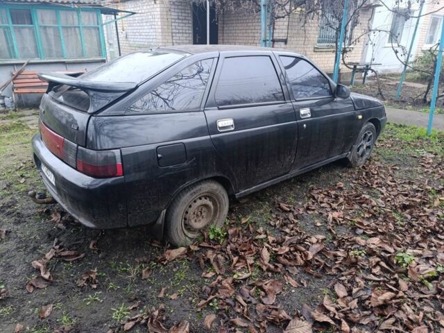Черный ВАЗ 2112, объемом двигателя 1.6 л и пробегом 300 тыс. км за 800 $, фото 1 на Automoto.ua