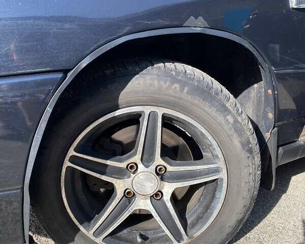 Черный ВАЗ 2112, объемом двигателя 1.6 л и пробегом 180 тыс. км за 2000 $, фото 9 на Automoto.ua