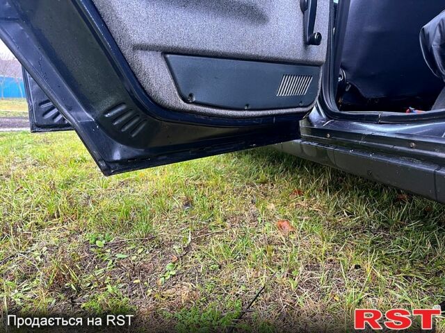 Чорний ВАЗ 2112, об'ємом двигуна 1.6 л та пробігом 0 тис. км за 1600 $, фото 4 на Automoto.ua