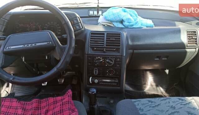 Чорний ВАЗ 2112, об'ємом двигуна 1.6 л та пробігом 230 тис. км за 1400 $, фото 13 на Automoto.ua
