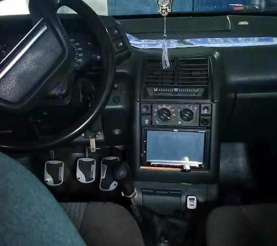 Черный ВАЗ 2112, объемом двигателя 1.6 л и пробегом 211 тыс. км за 2400 $, фото 2 на Automoto.ua