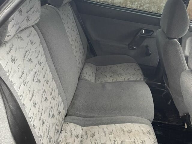 Черный ВАЗ 2112, объемом двигателя 1.6 л и пробегом 200 тыс. км за 1500 $, фото 7 на Automoto.ua