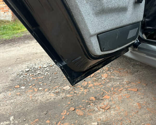 Чорний ВАЗ 2112, об'ємом двигуна 1.6 л та пробігом 126 тис. км за 2100 $, фото 4 на Automoto.ua