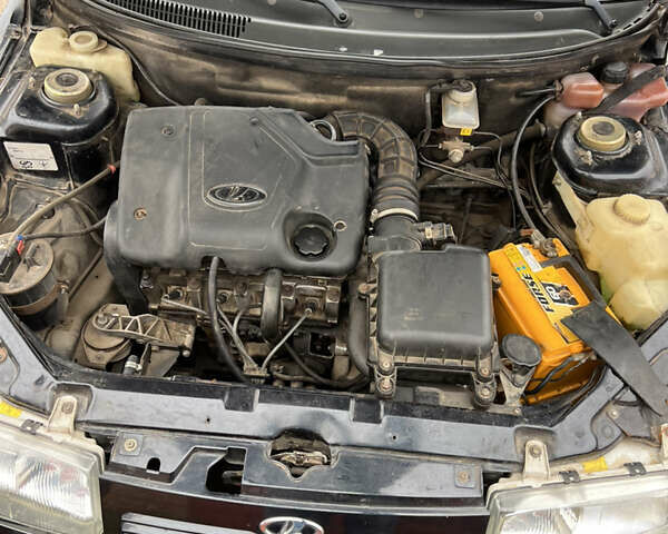 Чорний ВАЗ 2112, об'ємом двигуна 1.6 л та пробігом 126 тис. км за 2100 $, фото 9 на Automoto.ua