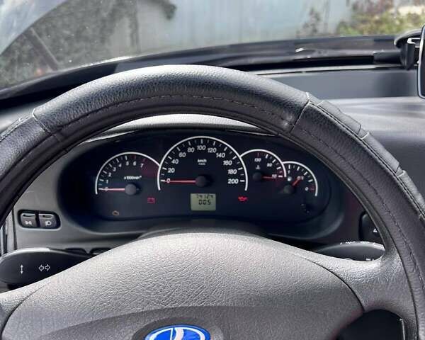 Черный ВАЗ 2112, объемом двигателя 1.6 л и пробегом 74 тыс. км за 3500 $, фото 6 на Automoto.ua