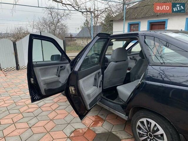 ВАЗ 2112 2008 в Первомайск на Automoto.ua Черный ВАЗ 2112, объемом двигателя 1.6 л и пробегом 96 тыс. км за 2700 $, фото 20 на Automoto.ua