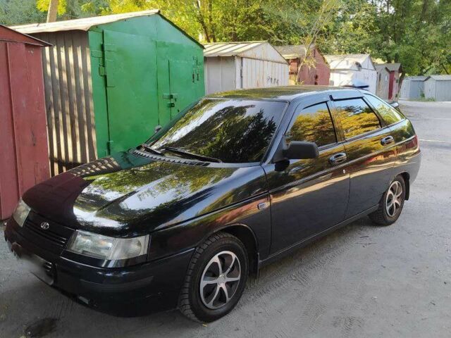 Черный ВАЗ 2112, объемом двигателя 1.6 л и пробегом 2 тыс. км за 3450 $, фото 2 на Automoto.ua