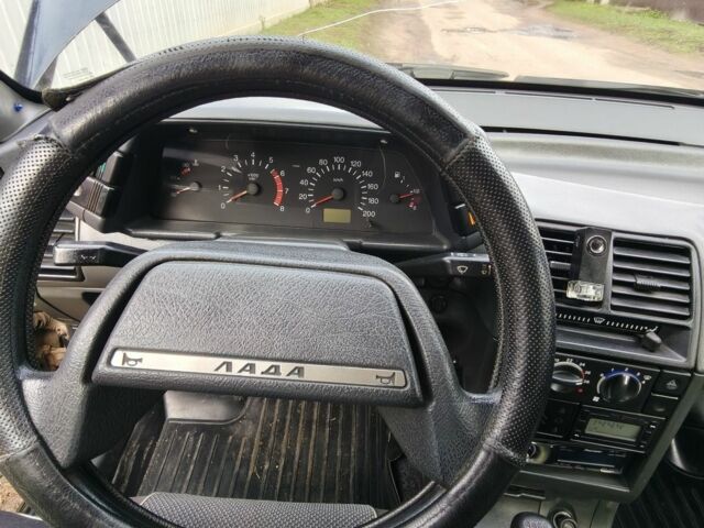 Черный ВАЗ 2112, объемом двигателя 1.6 л и пробегом 200 тыс. км за 1188 $, фото 20 на Automoto.ua