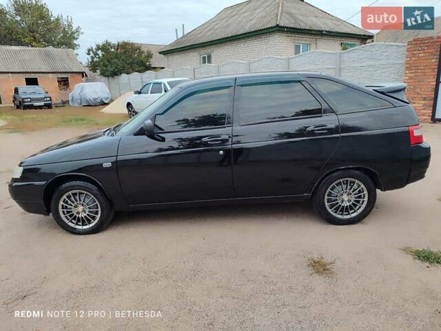 Чорний ВАЗ 2112, об'ємом двигуна 1.6 л та пробігом 158 тис. км за 2400 $, фото 13 на Automoto.ua