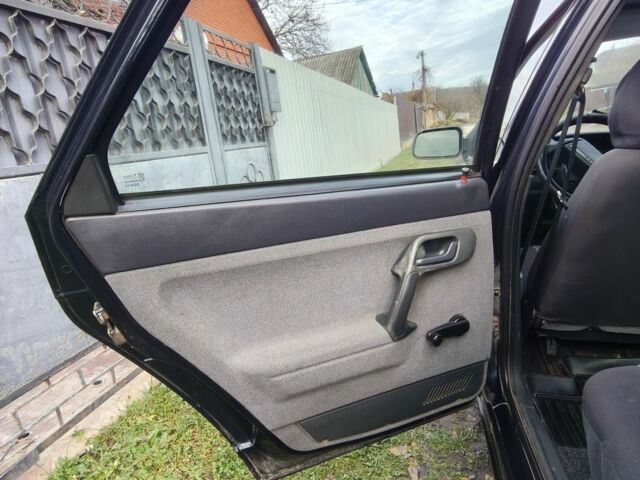 Черный ВАЗ 2112, объемом двигателя 1.6 л и пробегом 200 тыс. км за 1188 $, фото 7 на Automoto.ua