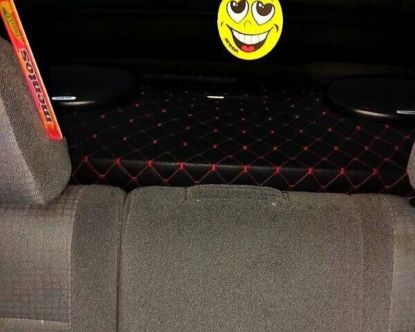 Черный ВАЗ 2112, объемом двигателя 1.6 л и пробегом 170 тыс. км за 2000 $, фото 4 на Automoto.ua