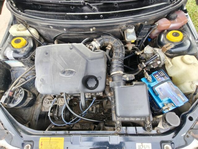 Черный ВАЗ 2112, объемом двигателя 1.6 л и пробегом 200 тыс. км за 1188 $, фото 18 на Automoto.ua