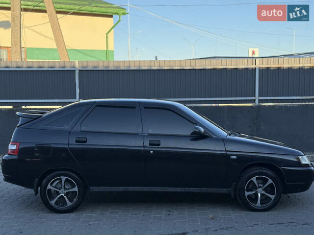 Черный ВАЗ 2112, объемом двигателя 1.6 л и пробегом 68 тыс. км за 2699 $, фото 1 на Automoto.ua