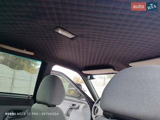 ВАЗ 2112 2008 в Козельщине на Automoto.ua Черный ВАЗ 2112, объемом двигателя 1.6 л и пробегом 158 тыс. км за 2500 $, фото 41 на Automoto.ua