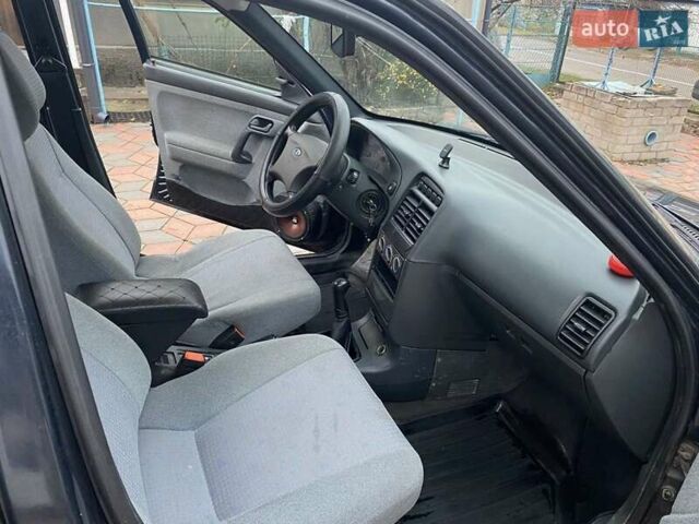 ВАЗ 2112 2008 в Первомайск на Automoto.ua Черный ВАЗ 2112, объемом двигателя 1.6 л и пробегом 96 тыс. км за 2700 $, фото 33 на Automoto.ua