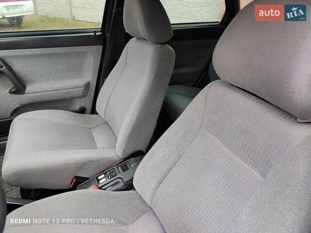 Чорний ВАЗ 2112, об'ємом двигуна 1.6 л та пробігом 158 тис. км за 2400 $, фото 28 на Automoto.ua