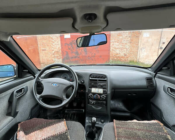 Чорний ВАЗ 2112, об'ємом двигуна 1.6 л та пробігом 126 тис. км за 2100 $, фото 5 на Automoto.ua