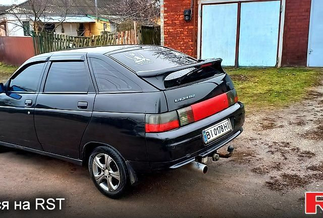 Чорний ВАЗ 2112, об'ємом двигуна 1.6 л та пробігом 0 тис. км за 2500 $, фото 7 на Automoto.ua
