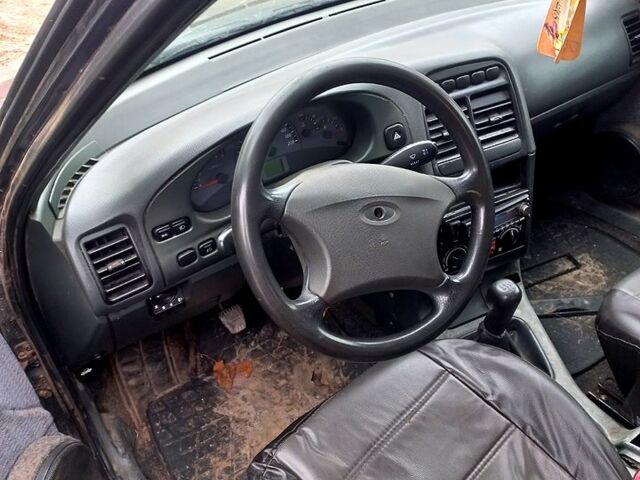 Черный ВАЗ 2112, объемом двигателя 1.6 л и пробегом 150 тыс. км за 1100 $, фото 4 на Automoto.ua