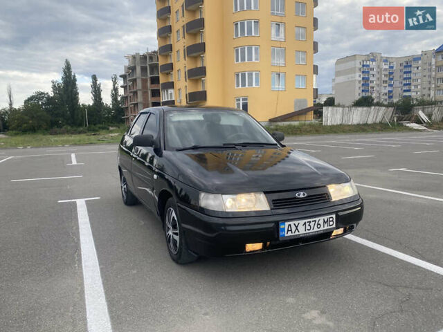 Чорний ВАЗ 2112, об'ємом двигуна 1.6 л та пробігом 112 тис. км за 2350 $, фото 2 на Automoto.ua